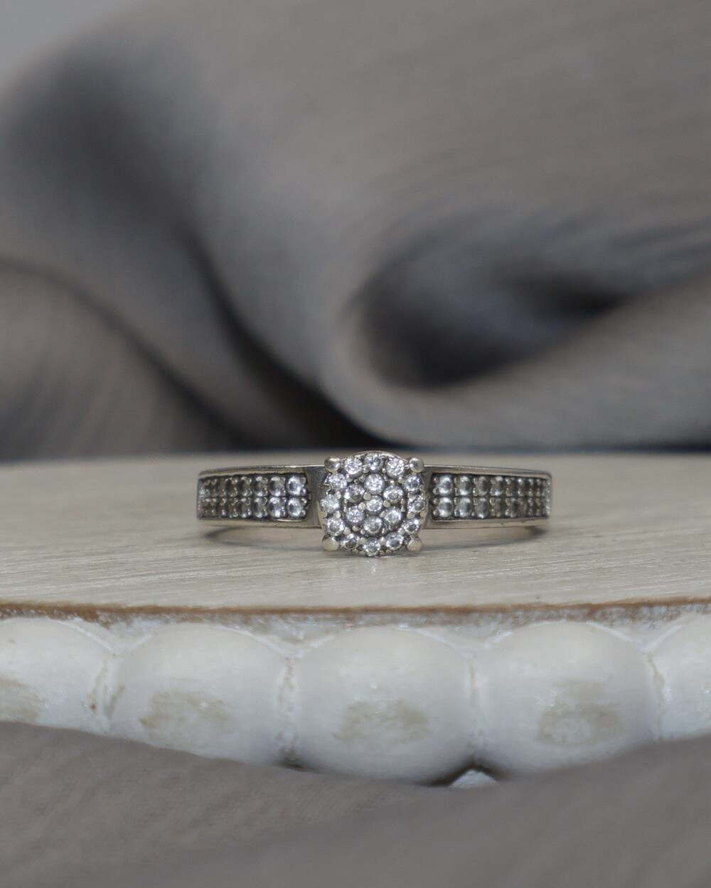 REL Sterling Silver Cz Cluster Statement Ring 2.5G / Sz 7 N1546